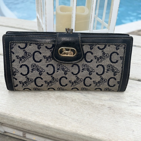 CELINE VINTAGE WALLET - Picture 2 of 7